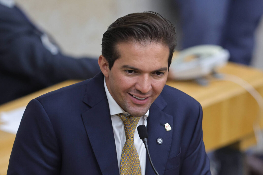 União Brasil indica Rubinho à presidência da Câmara de SP – 01/12/2025 – Painel