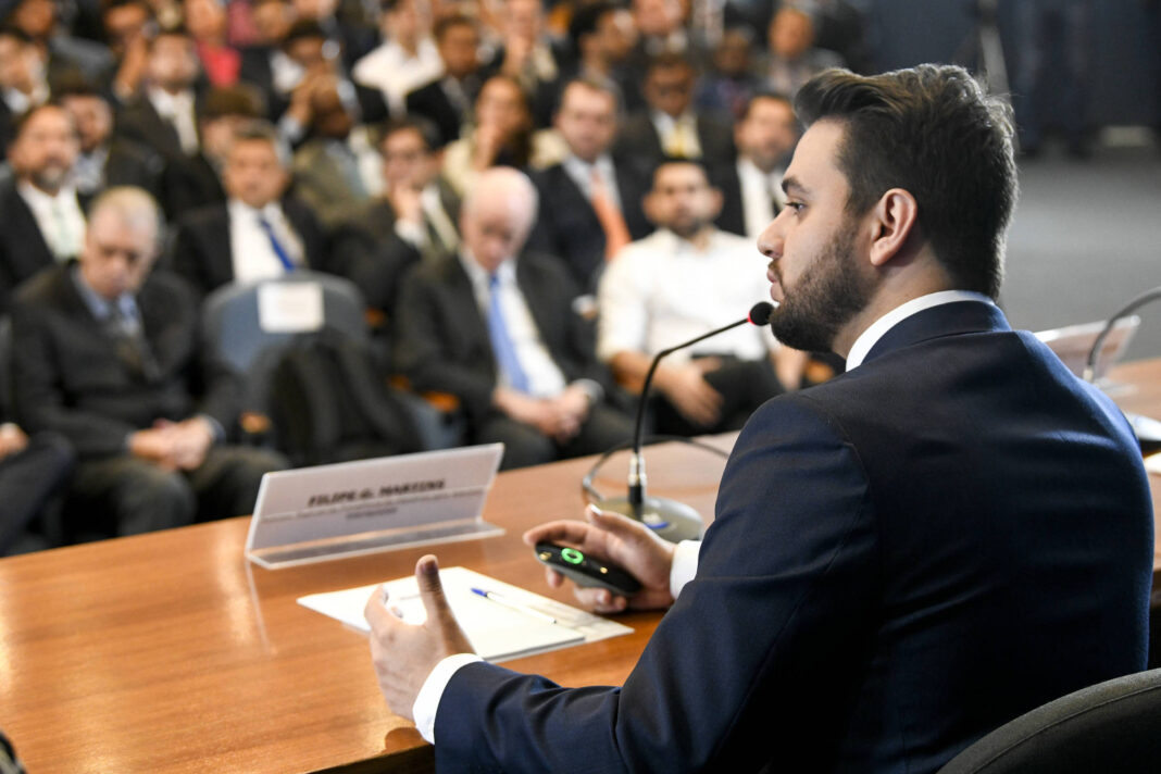 Defesa de Martins contesta uso de Linkedin e pede ao STF revogação de prisão – 06/01/2026 – Painel