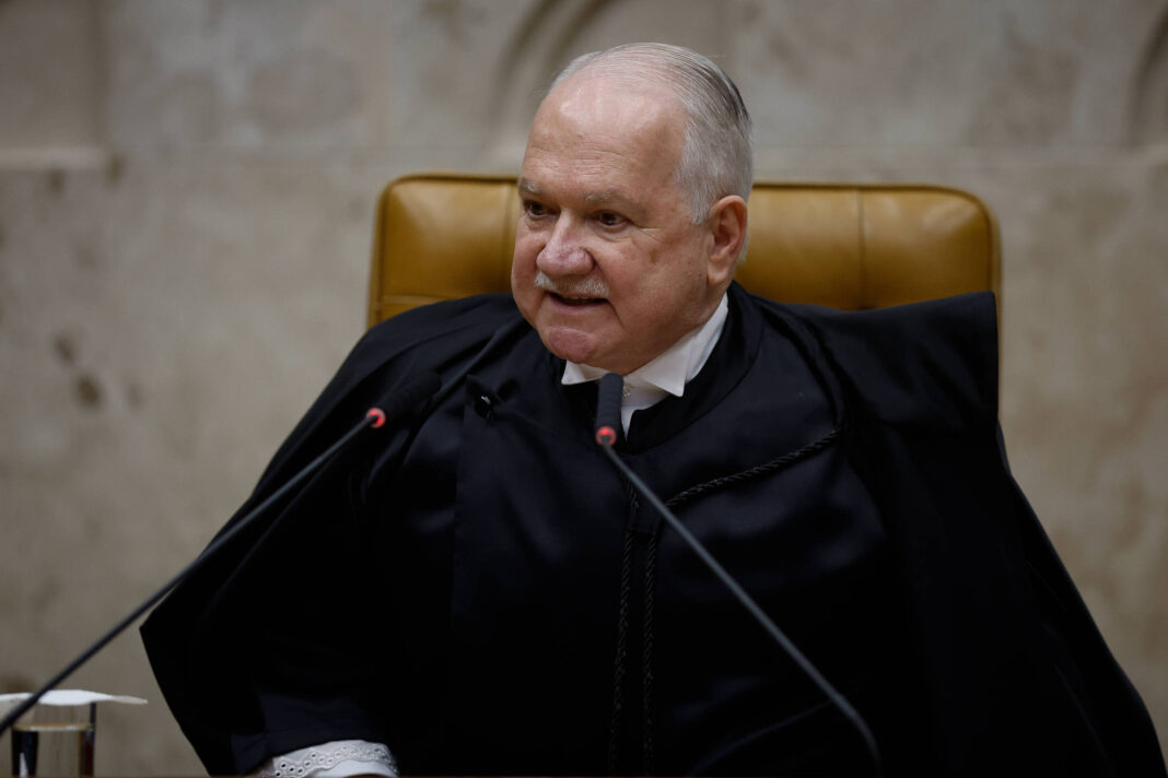 STF: Fachin aposta em pressão externa por código de ética – 12/12/2025 – Poder