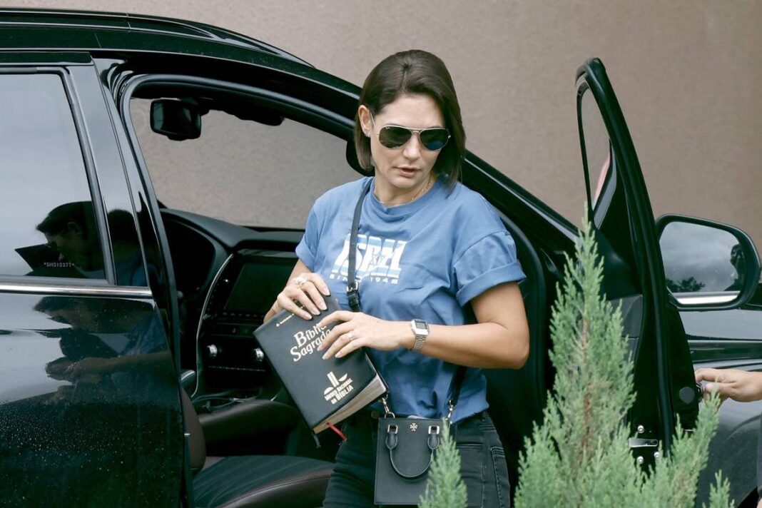 Michelle Bolsonaro testa popularidade de Tarcísio – 14/01/2026 – Política