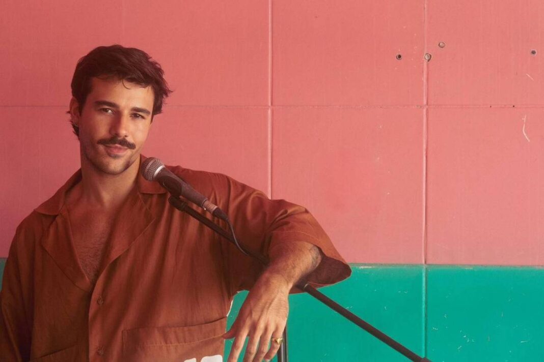 Mateus Pires, ex-BBB, vira cantor e lança primeiro single – 12/12/2025 – Música
