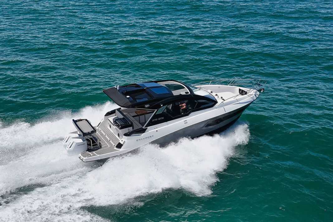 Fabricante brasileira de iates abre loja em Malta – 12/12/2025 – Painel S.A.