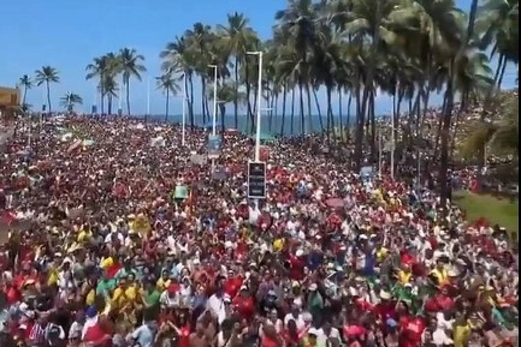 Deputados postam vídeo de protesto antigo em Salvador – 14/12/2025 – Painel