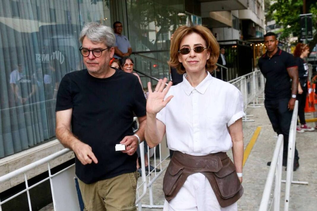 Quais famosos foram ao ato convocado por Caetano Veloso – 14/12/2025 – Celebridades