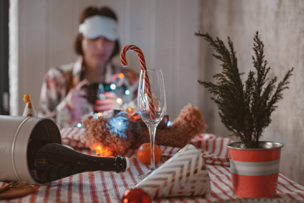 Como aproveitar as festas de fim de ano sem afetar o sono – 26/12/2025 – Equilíbrio e Saúde