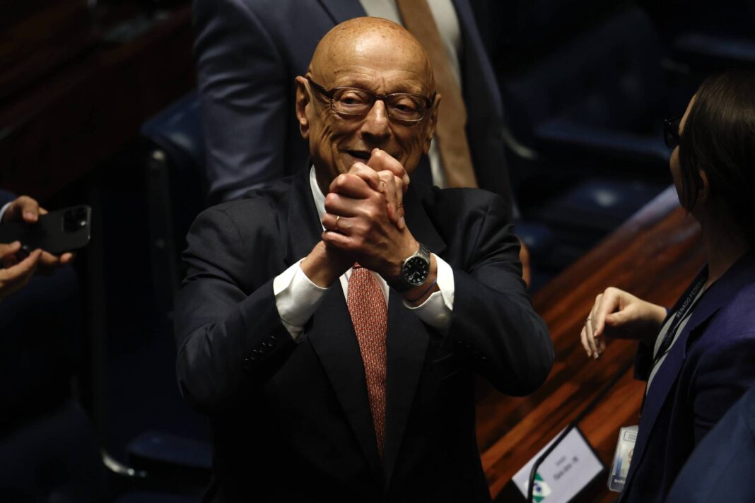 Espiridião Amin põe apoio a Flavio Bolsonaro em dúvida – 19/02/2026 – Painel