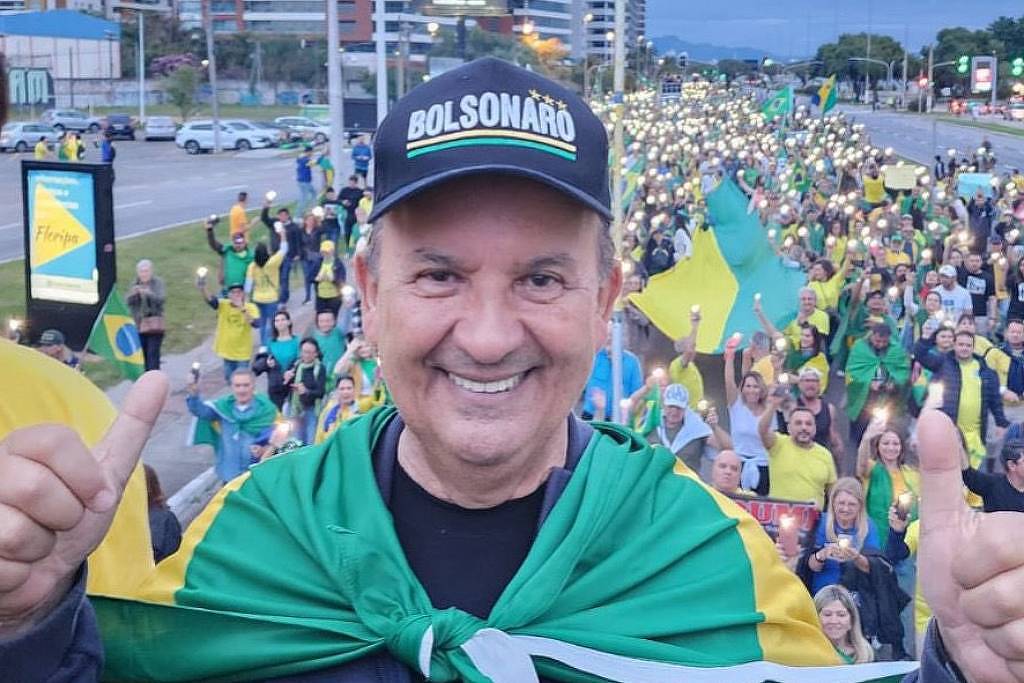 Bolsonarismo dobra aposta em SC para 2026, mas pode rachar – 26/12/2025 – Política