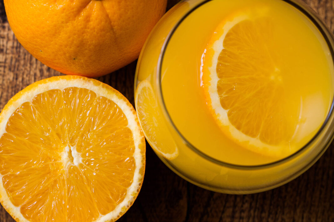 Suco de laranja faz bem para o coração, diz estudo – 29/12/2025 – Equilíbrio