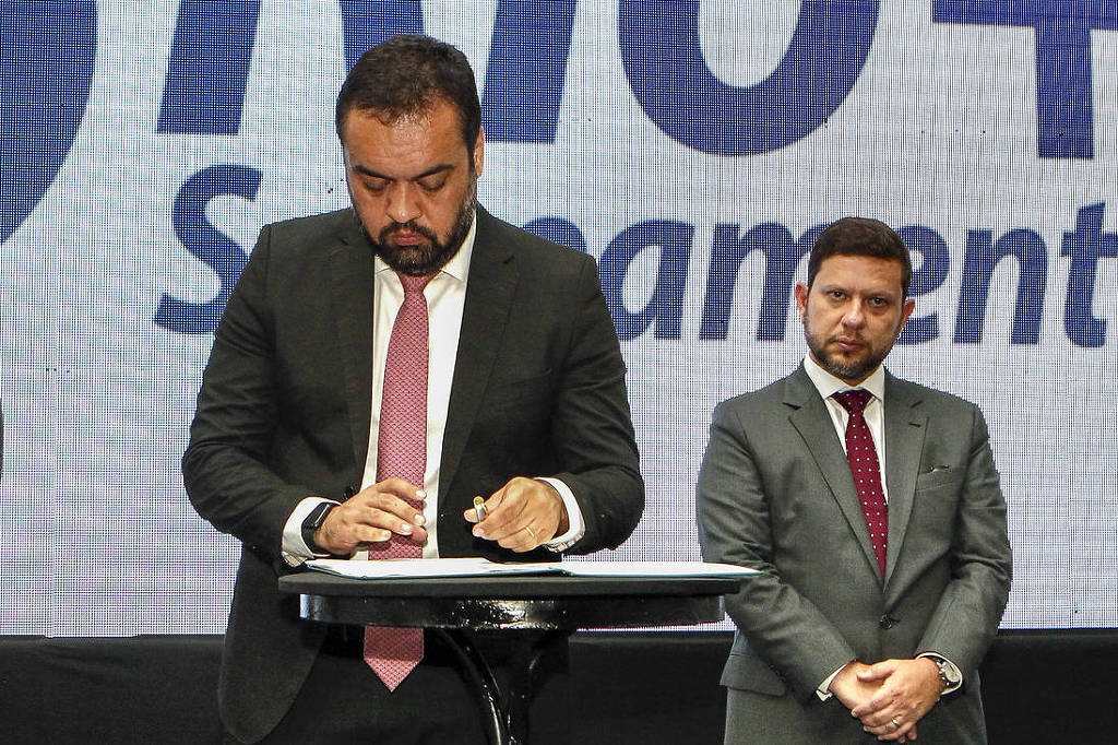 Secretário de Castro se filia ao PL e mira mandato tampão – 30/12/2025 – Painel