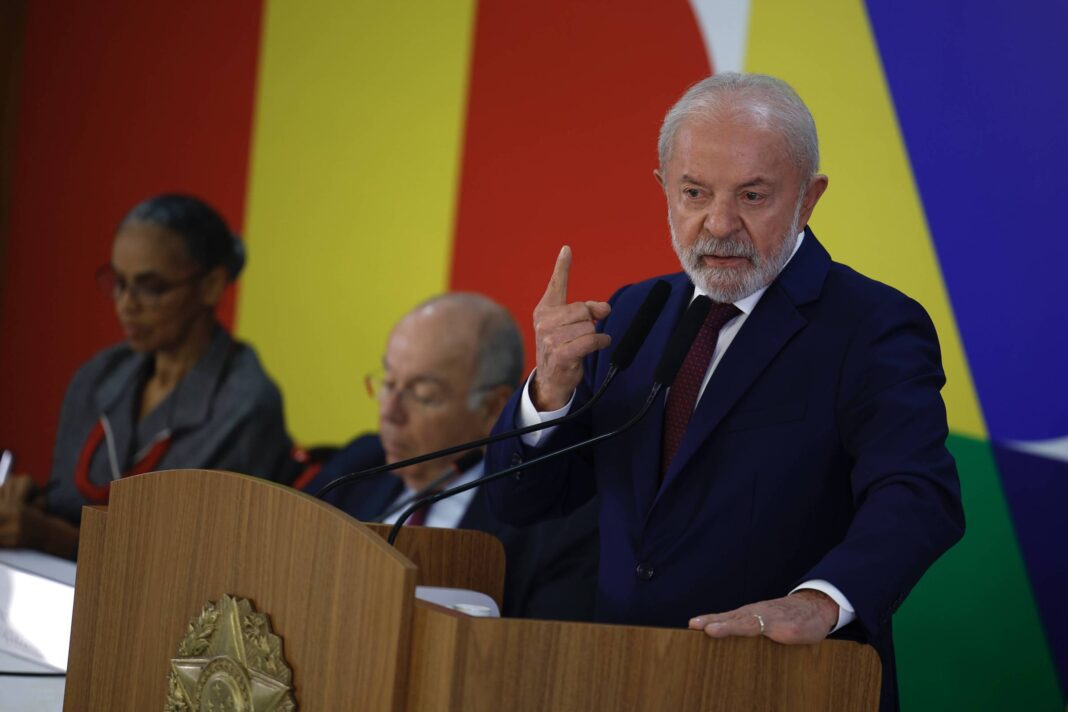 The Economist diz que Lula não deveria disputar reeleição – 30/12/2025 – Política