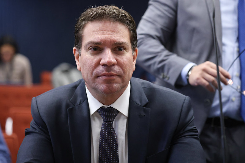 Ramagem venderá curso online para se manter nos EUA, diz esposa