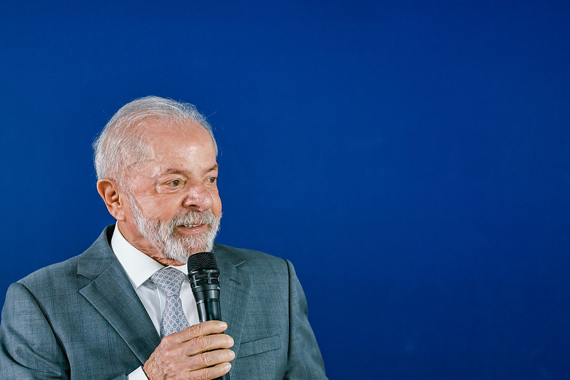 Lula mantém desaprovação de mais da metade da população, aponta AtlasIntel