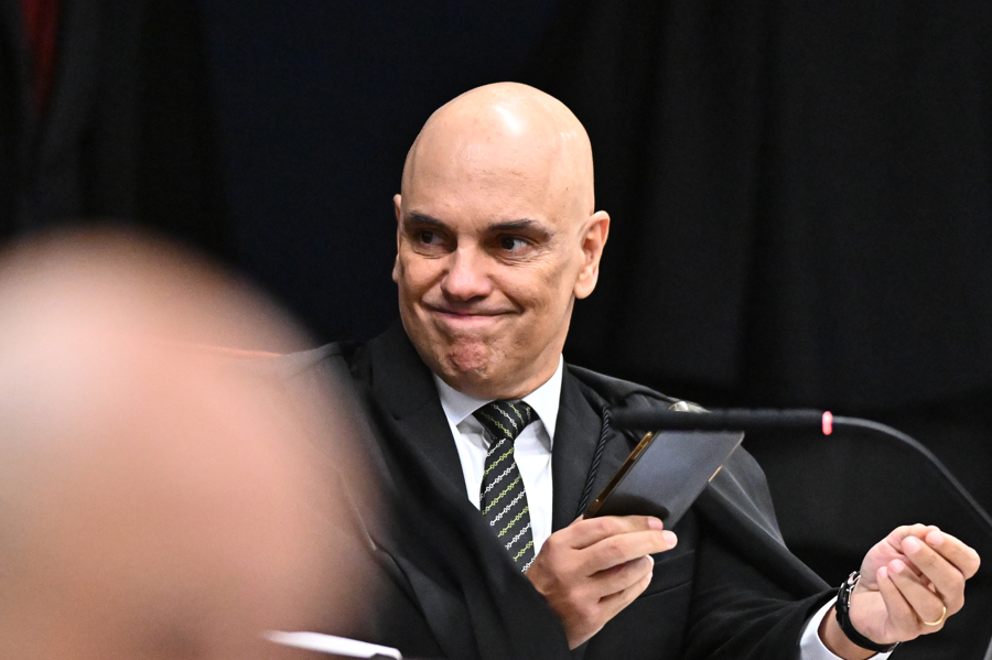 Associação sai em defesa de jornalista que revelou reunião entre Moraes e Galípolo