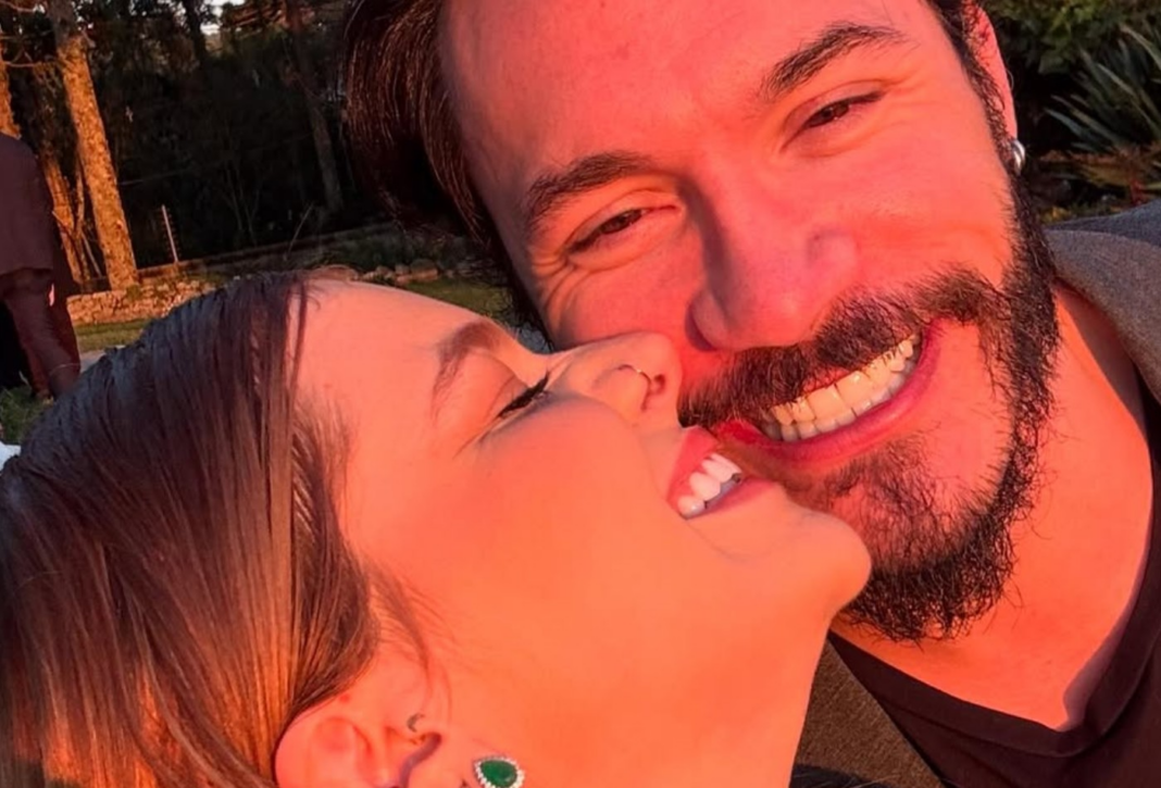 Eliezer reage à curiosidade da web sobre presente de Natal de Viih Tube e surpreende com resposta