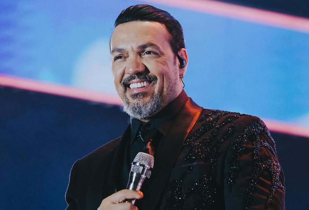 Às vésperas do Natal, Belo conta o que não abre mão na festa