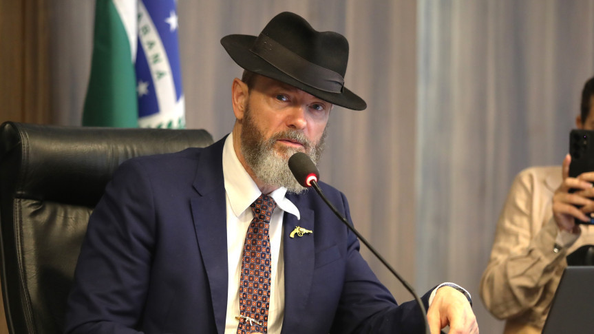 Assembleia Legislativa do Paraná | ALEP | Notícias > Deputado Tito Barichello (União) comemora aprovação de projeto que atualiza estrutura da PM e dos Bombeiros