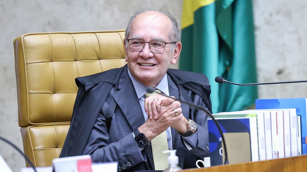 Gilmar Mendes muda regra de impeachment de ministros do STF