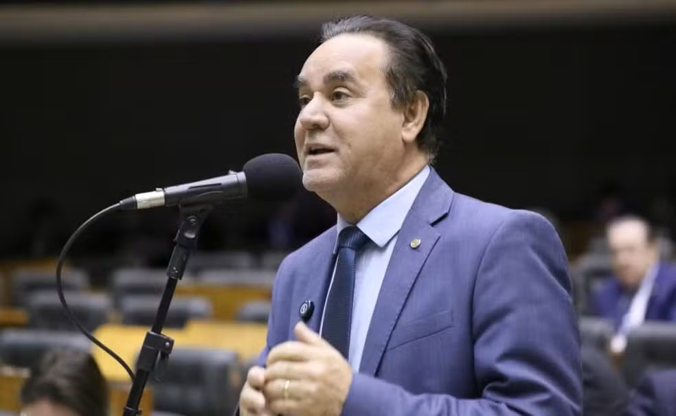 conheça o primeiro suplente do PL-SP na Câmara que assume o lugar de Zambelli