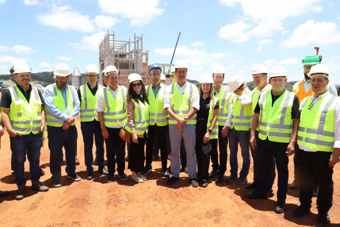 Governador visita indústria de derivados de leite de R$ 800 milhões em Francisco Beltrão