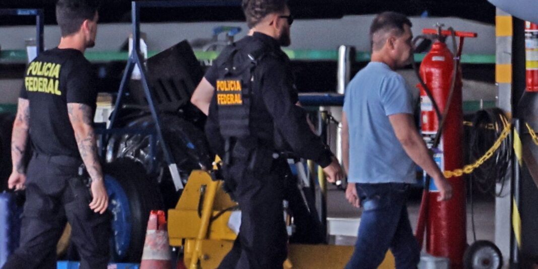 Silvinei Vasques chega a Brasília e ficará preso na Papuda