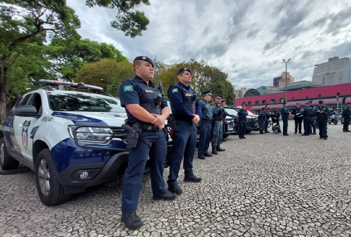 Guarda Municipal vai reforçar segurança durante o Natal de Curitiba