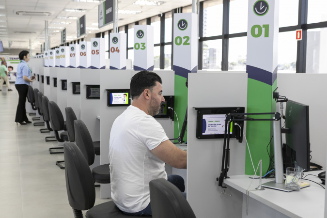 Colombo, Guarapuava e novo endereço em Curitiba: Poupatempo abre mais unidades