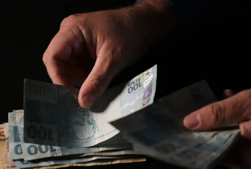 FGTS retido pelo saque-aniversário para demitidos é liberado