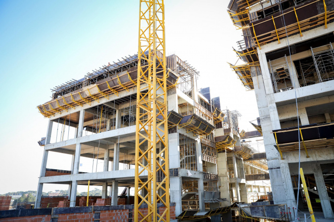 Além de Pinhais, Governo do Estado investe em mais quatro hospitais na RMC