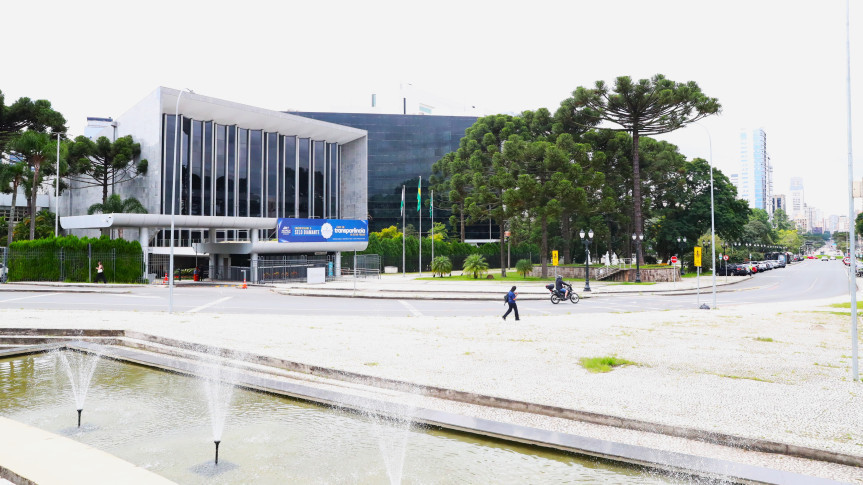 Assembleia Legislativa do Paraná | ALEP | Notícias > Assembleia Legislativa consolida gestão com transparência recorde e devolução histórica de recursos