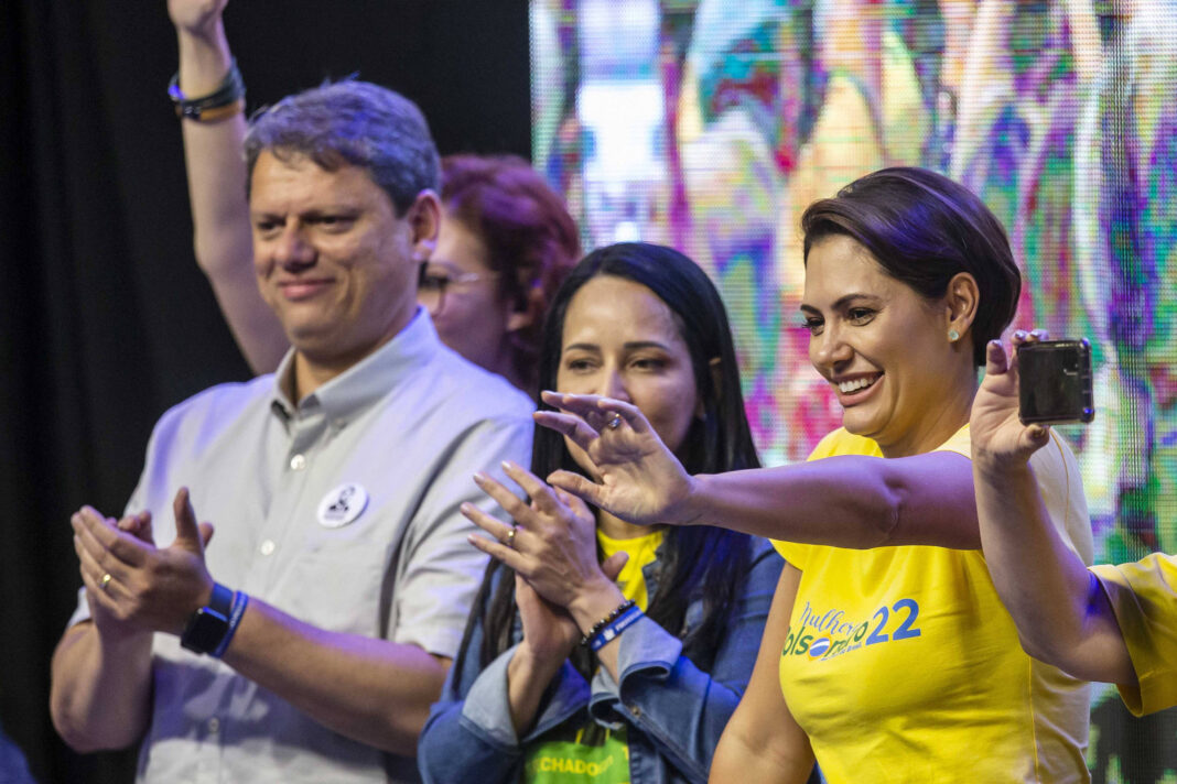 Michelle usa vídeo para defender Tarcísio de bolsonaristas – 14/01/2026 – Painel