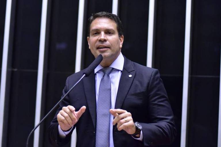 CGU abre processos sobre Abin Paralela e quer demissões – 01/01/2026 – Painel