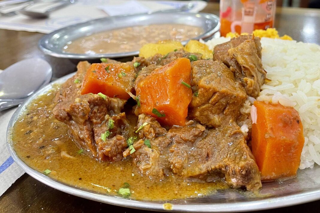 Prato de pedreiro é a grande tendência gastronômica em São Paulo – 17/10/2024 – Cozinha Bruta