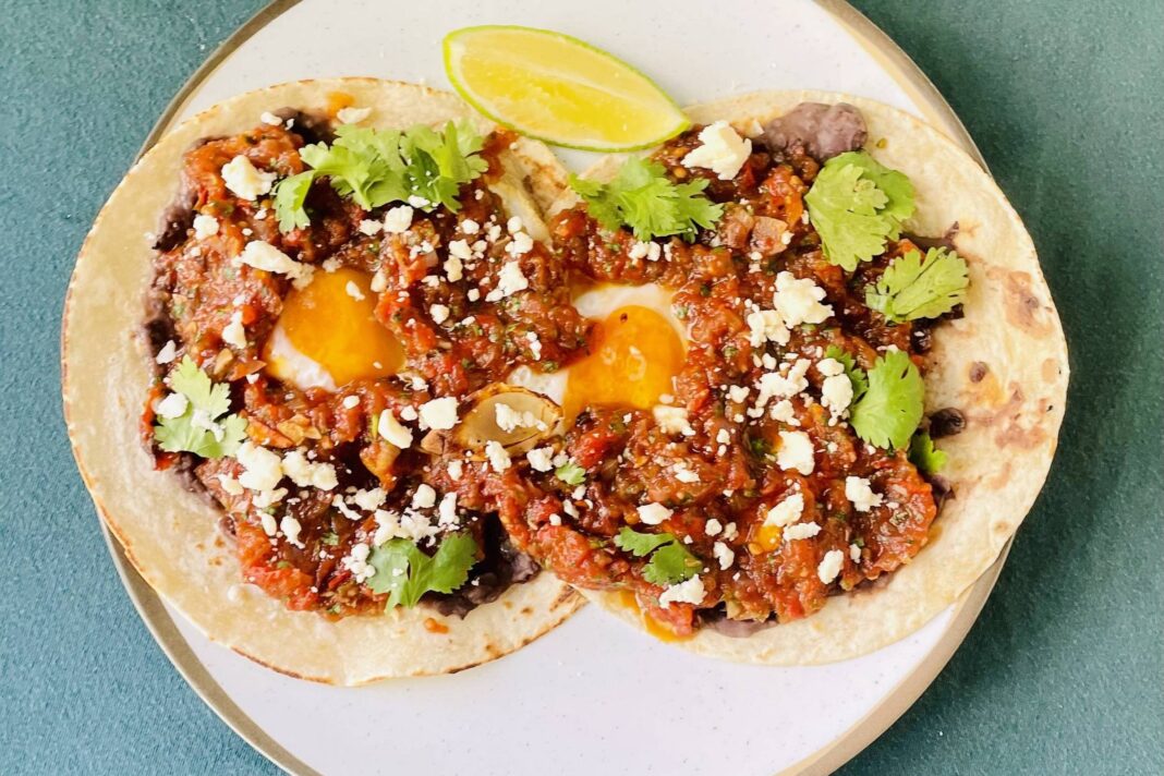 Antes humilde, arroz com ovo aparece no menu do D.O.M. – 06/03/2025 – Cozinha Bruta