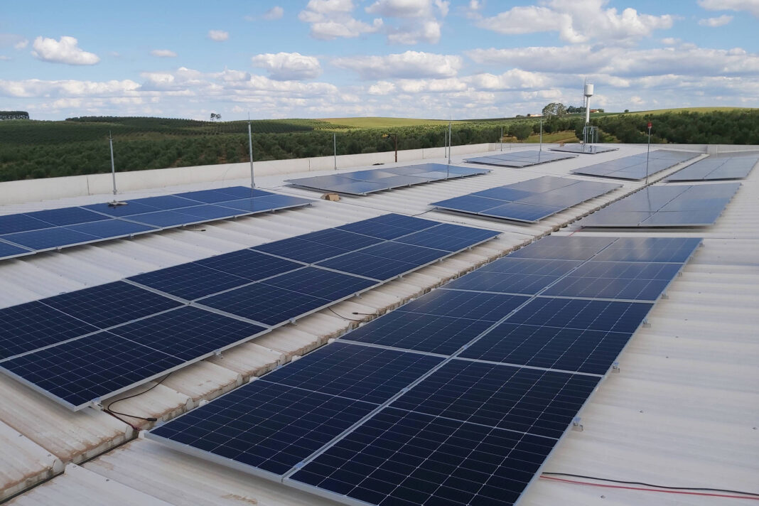 Subsídio a painéis solares chega a 5,7% da conta de luz – 12/01/2026 – Painel