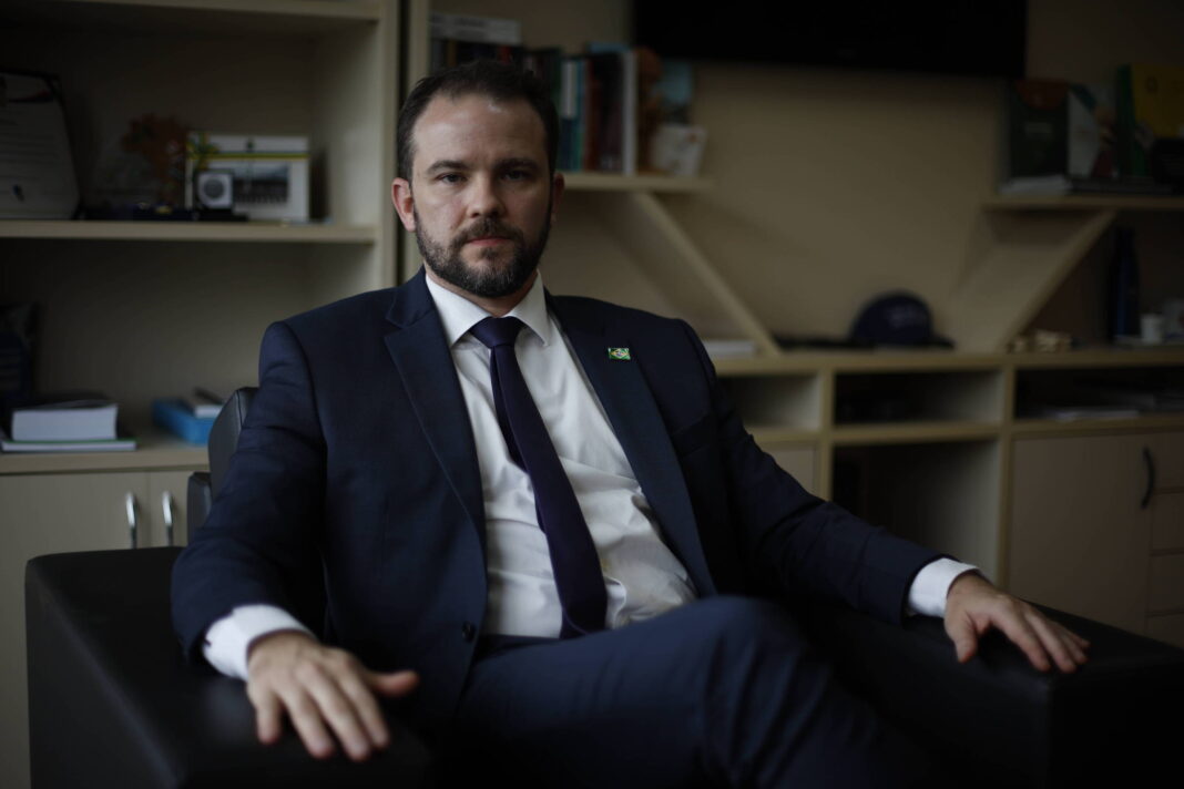 Dario Durigan é conhecido como ‘CEO’ da Fazenda – 04/01/2026 – Economia