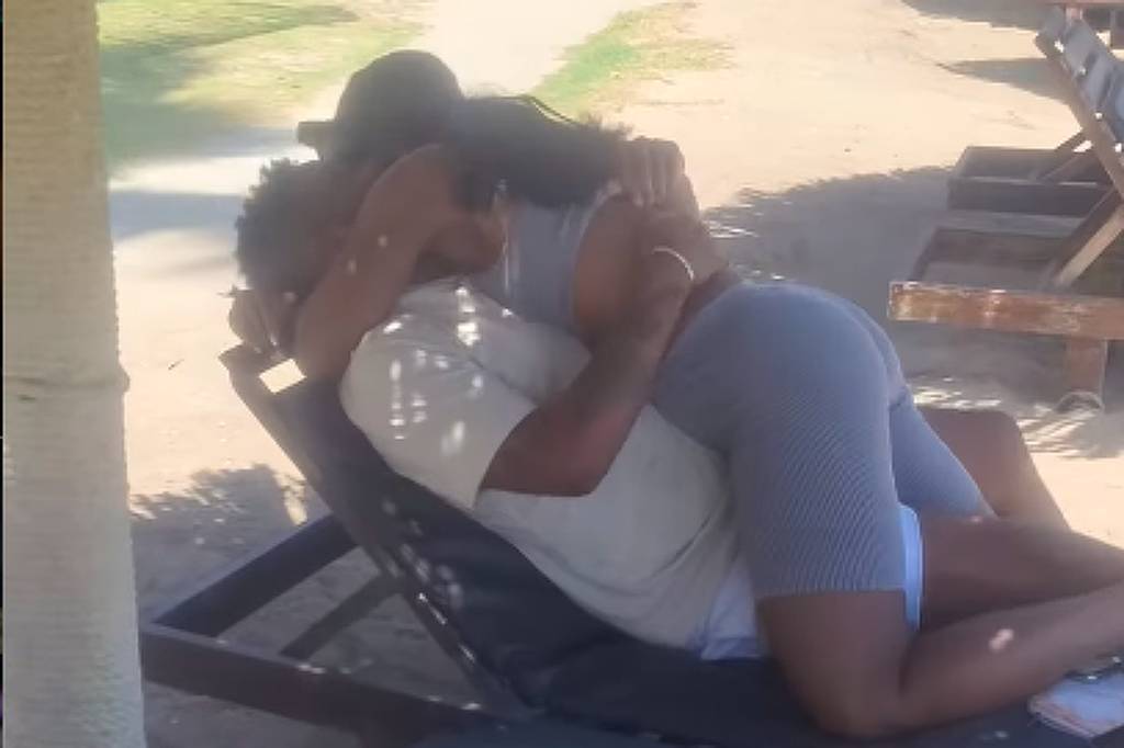 Erika Januza recebe visita surpresa de Arlindinho – 31/12/2025 – Celebridades