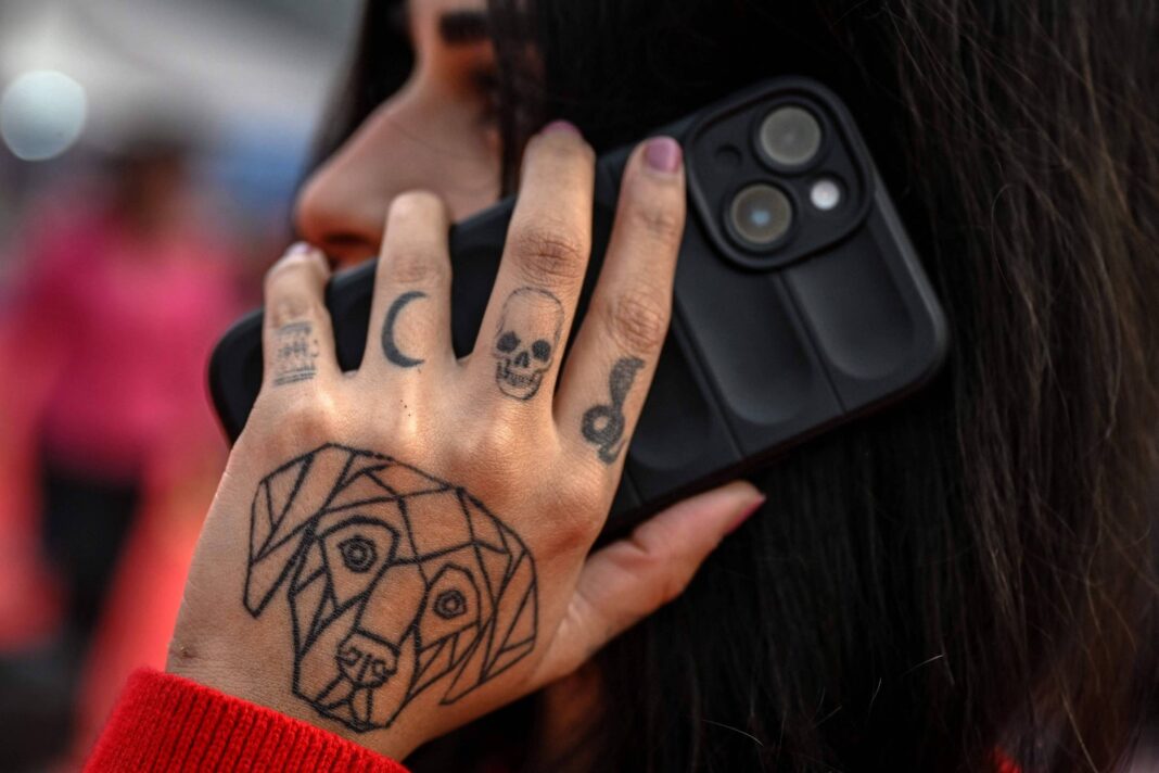 Saúde: o que saber antes de fazer uma tatuagem – 03/01/2026 – Equilíbrio e Saúde