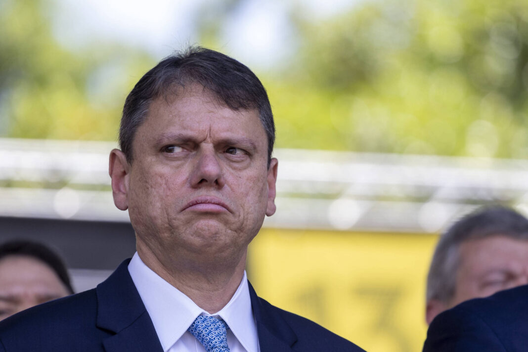 EUA x Venezuela: Gleisi critica Tarcisio por apoiar ataque – 04/01/2026 – Brasília Hoje