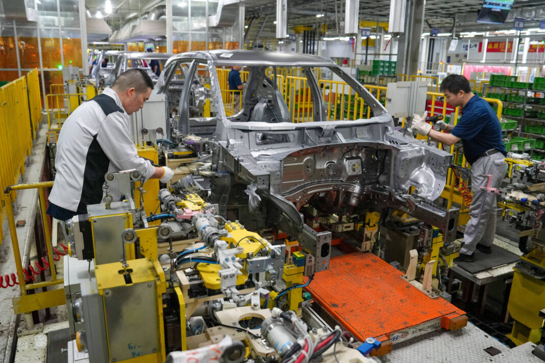 Hyundai apresenta robô para trabalhar em fábricas – 05/01/2026 – Economia