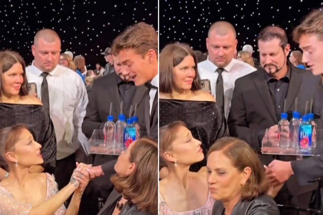 Ariana Grande recebe declaração de amor no Critics Choic – 06/01/2026 – Celebridades