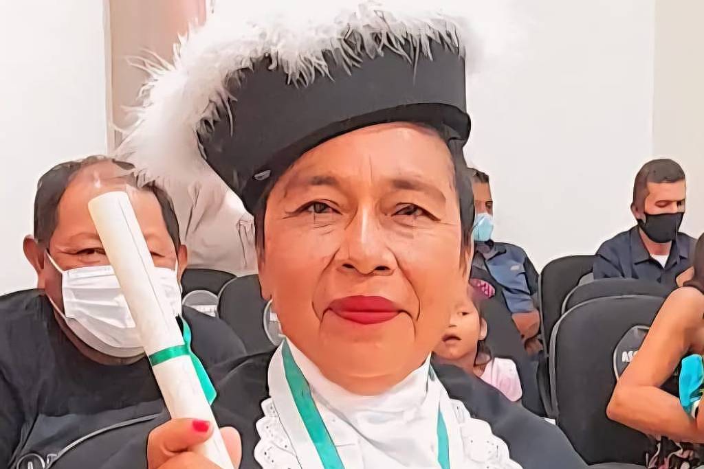 Eliza Silvino foi a primeira mestra em Macuxi – 08/01/2026 – Cotidiano