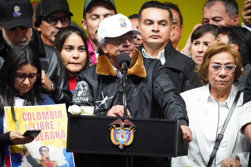 Colômbia vai às ruas para defender sua soberania – 09/01/2026 – Tv Folha