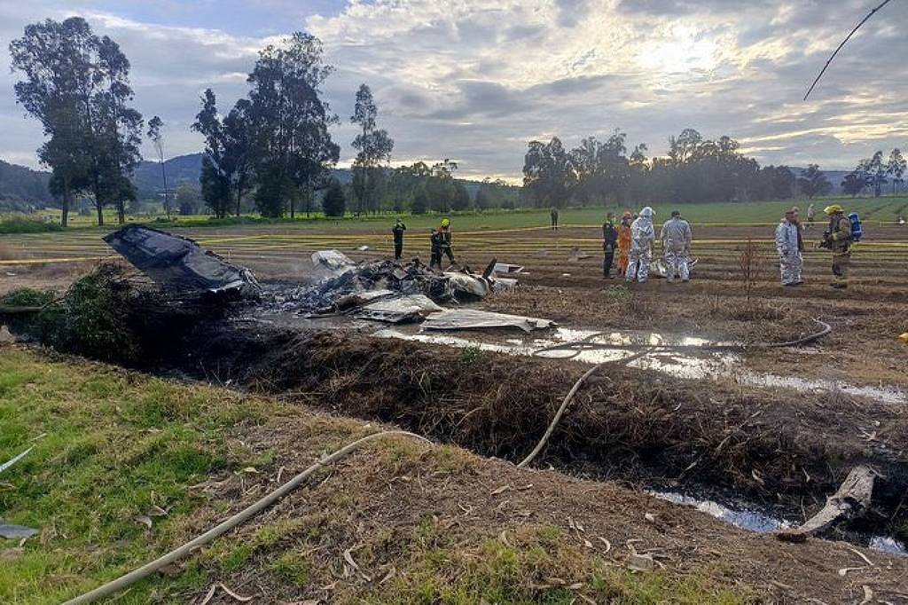 Acidente aéreo mata cantor e mais cinco na Colômbia – 11/01/2026 – Mundo