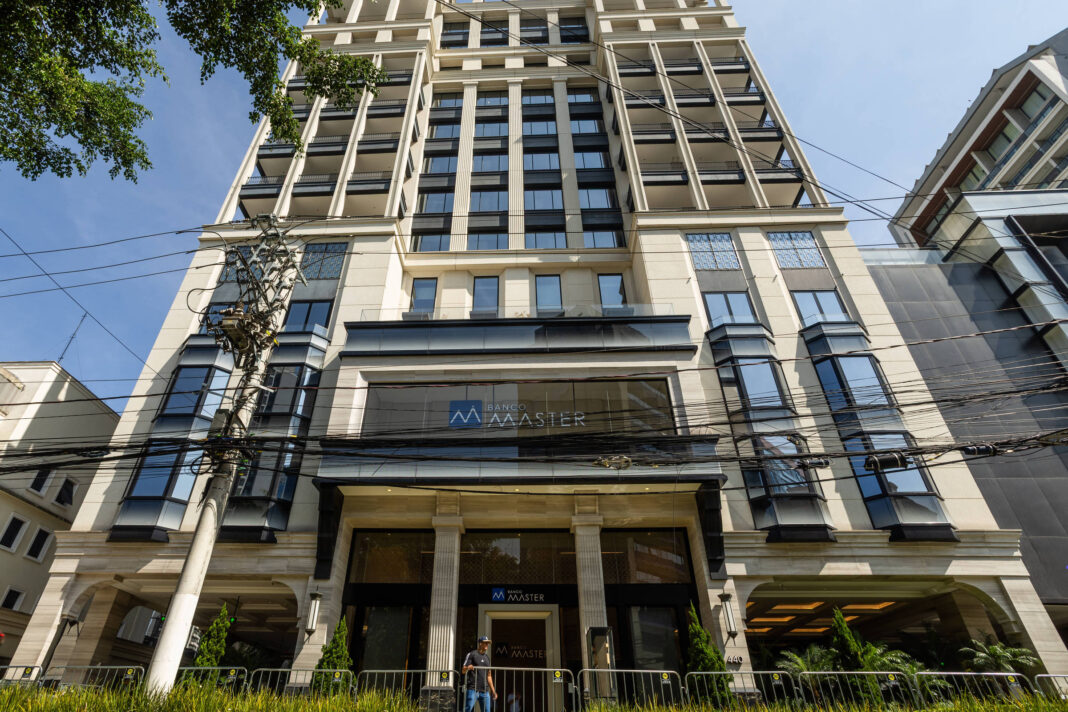 Banco Master: cara eu ganho, coroa você paga – 13/01/2026 – Bernardo Guimarães