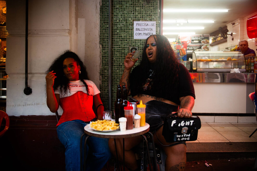 Raquel Virgínia e Jup do Bairro lançam single – 13/01/2026 – Mônica Bergamo