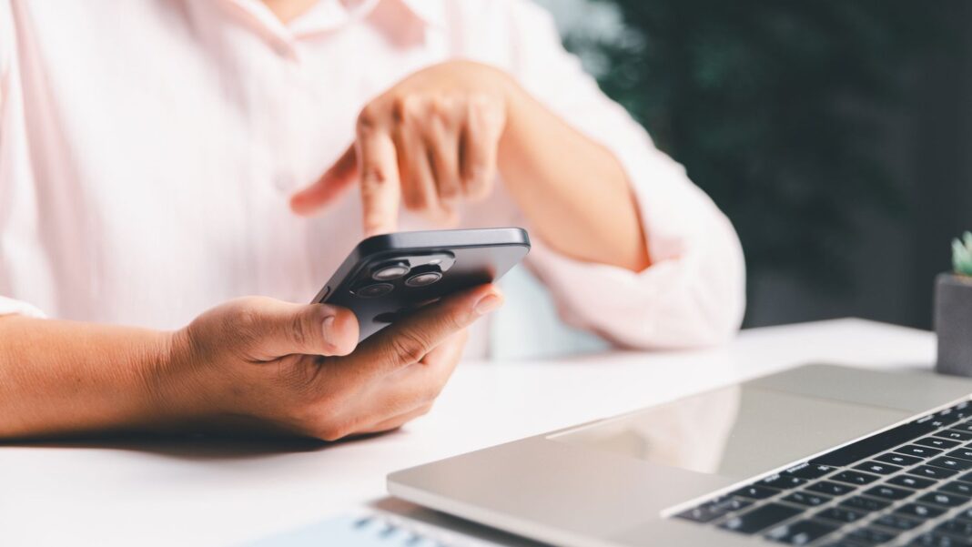 WhatsApp terá foto de capa no perfil como nas redes sociais, revela site