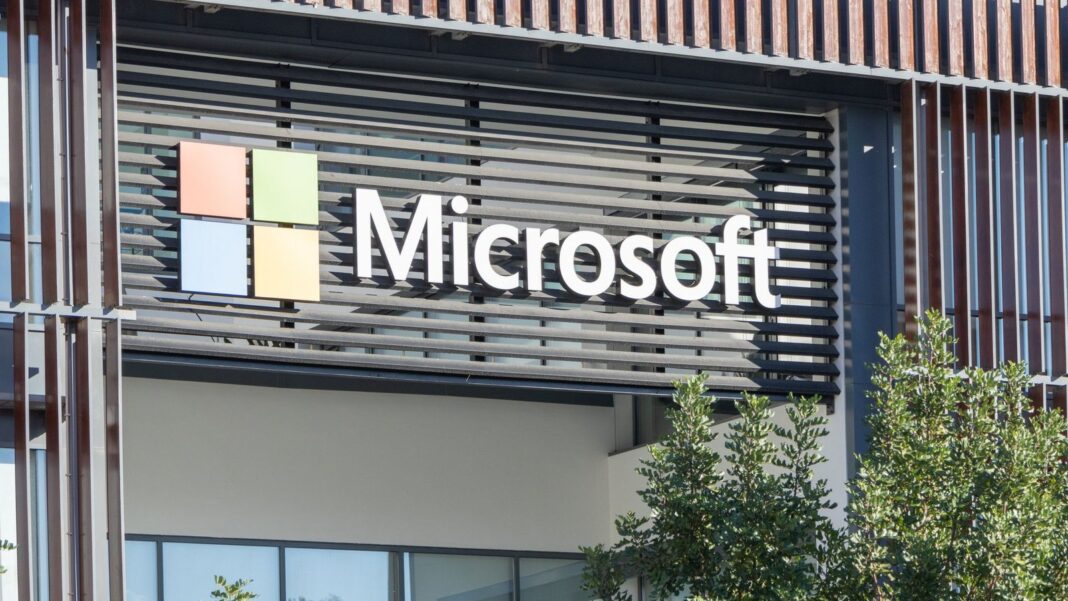 Microsoft fora do ar? Outlook e Microsoft 365 instáveis nesta quinta-feira (22)