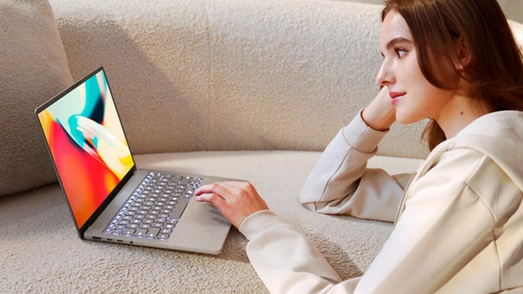 Notebooks Asus em oferta: opções Vivobook, ROG Strix, TUF Gaming e mais com desconto