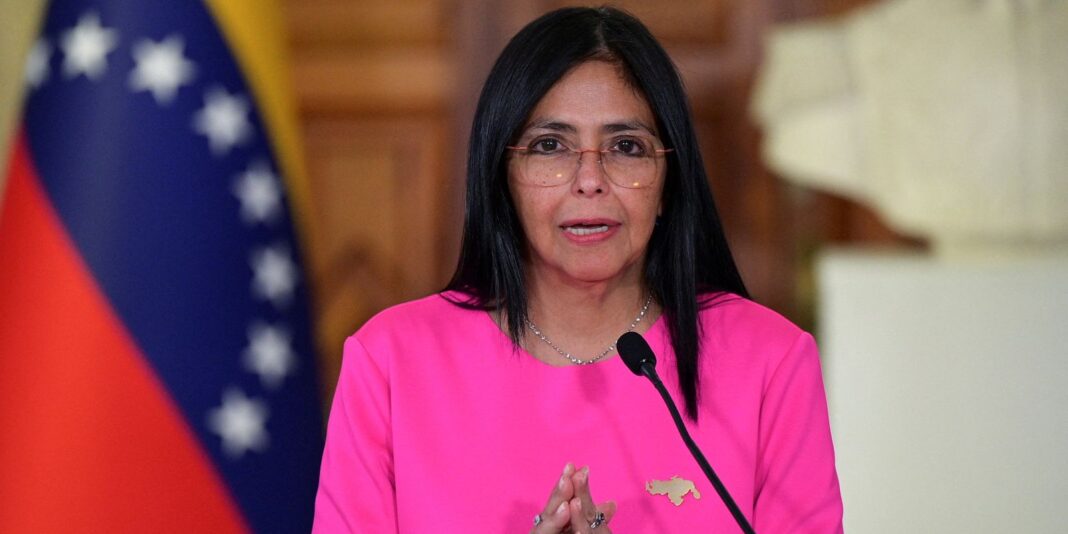 Presidente da Venezuela confirma acordo petrolífero com Estados Unidos