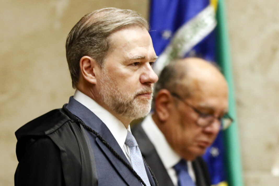 Defesa de Toffoli amplia crise no STF